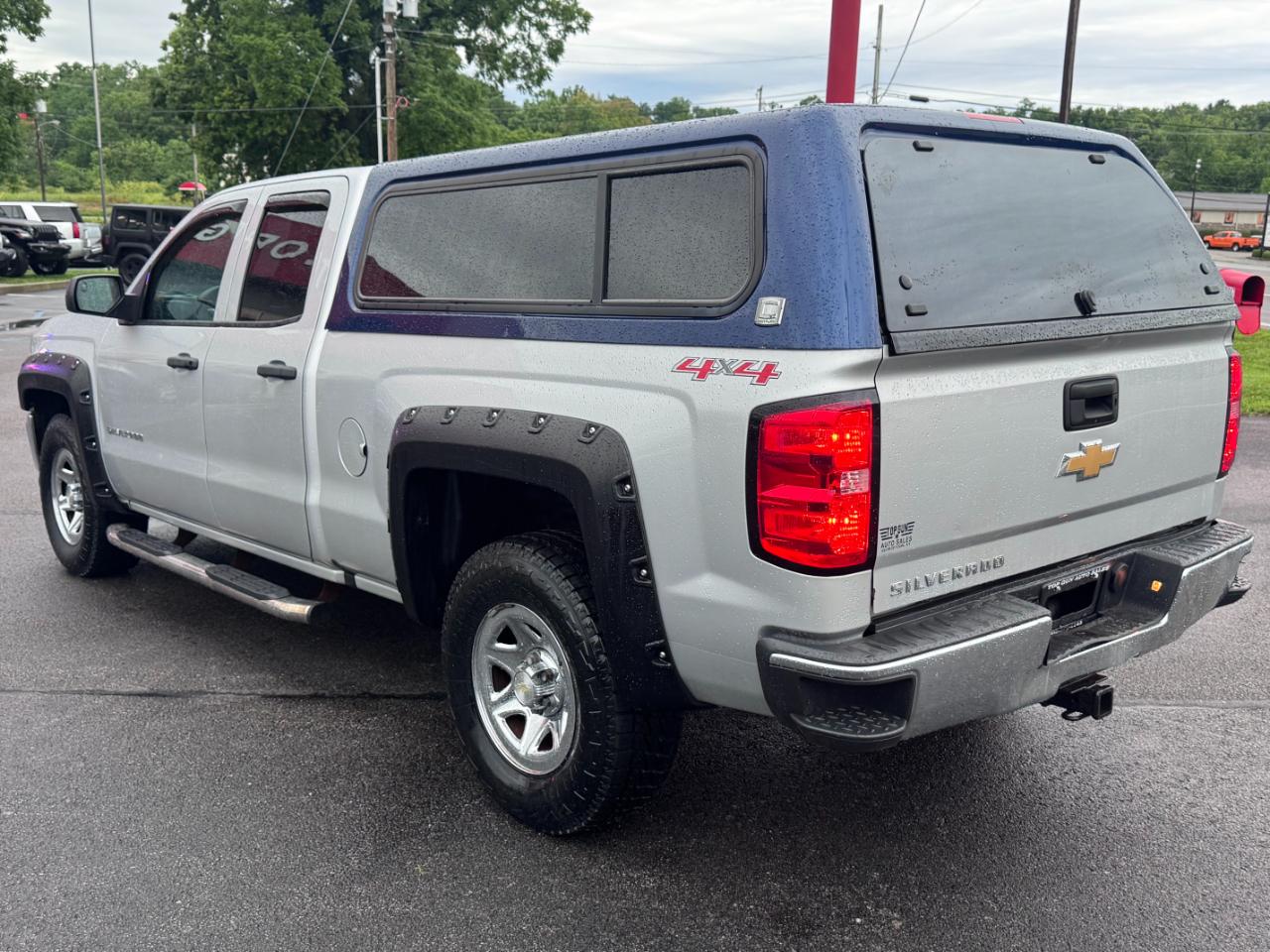 Chevrolet Silverado 1500 4WD Double Cab 143.5" LS 2017