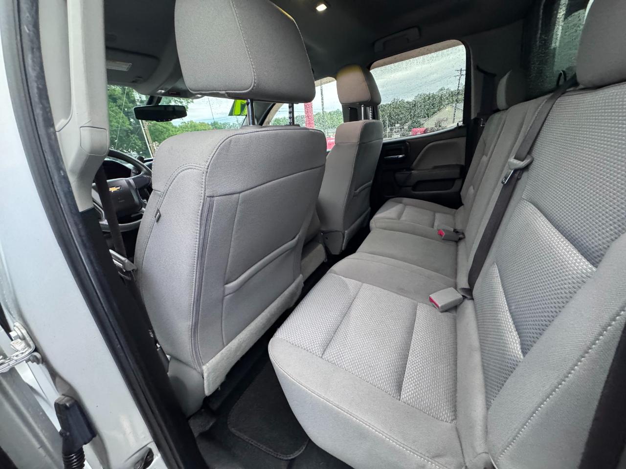 Chevrolet Silverado 1500 4WD Double Cab 143.5" LS 2017