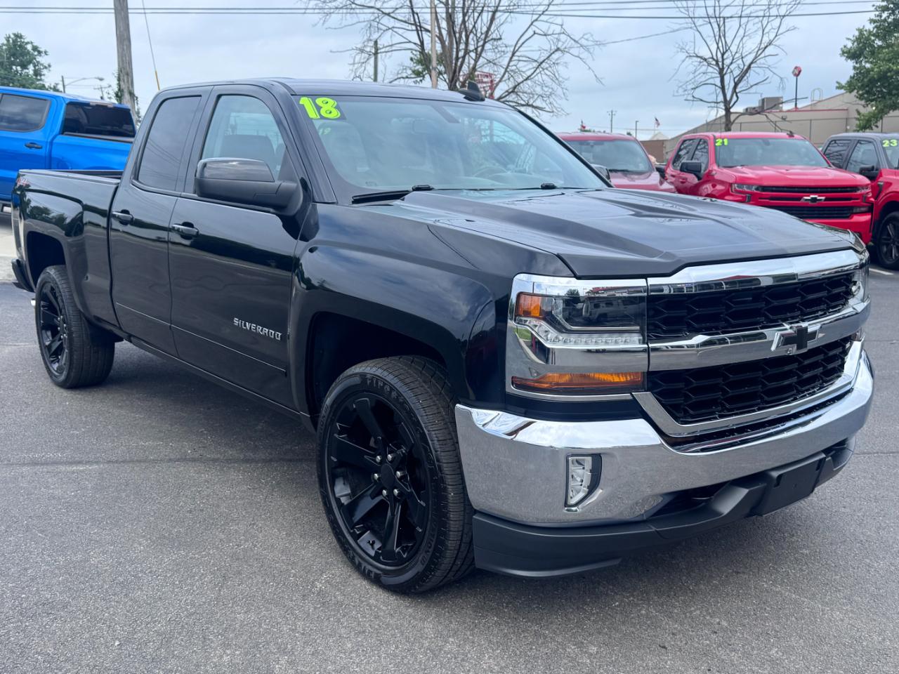 2018 Chevrolet Silverado 1500 4WD Double Cab 143.5" LT w/1LT