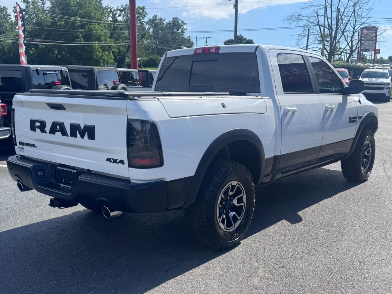 RAM 1500 Rebel 4x4 Crew Cab 5'7" Box 2017