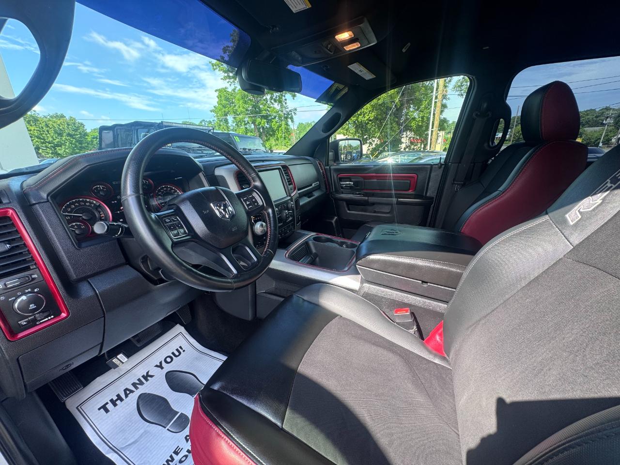 RAM 1500 Rebel 4x4 Crew Cab 5'7" Box 2017