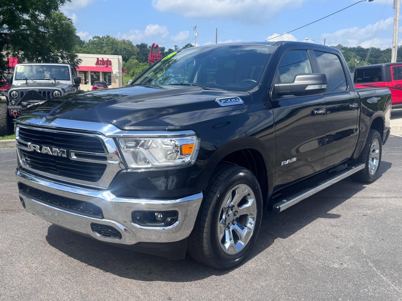 RAM 1500 Big Horn/Lone Star 4x4 Crew Cab 5'7" Box 2019