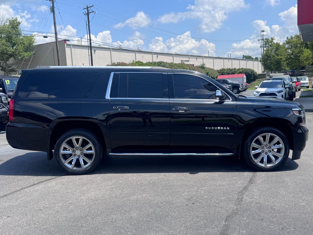 Chevrolet Suburban 4WD 4dr 1500 Premier 2018
