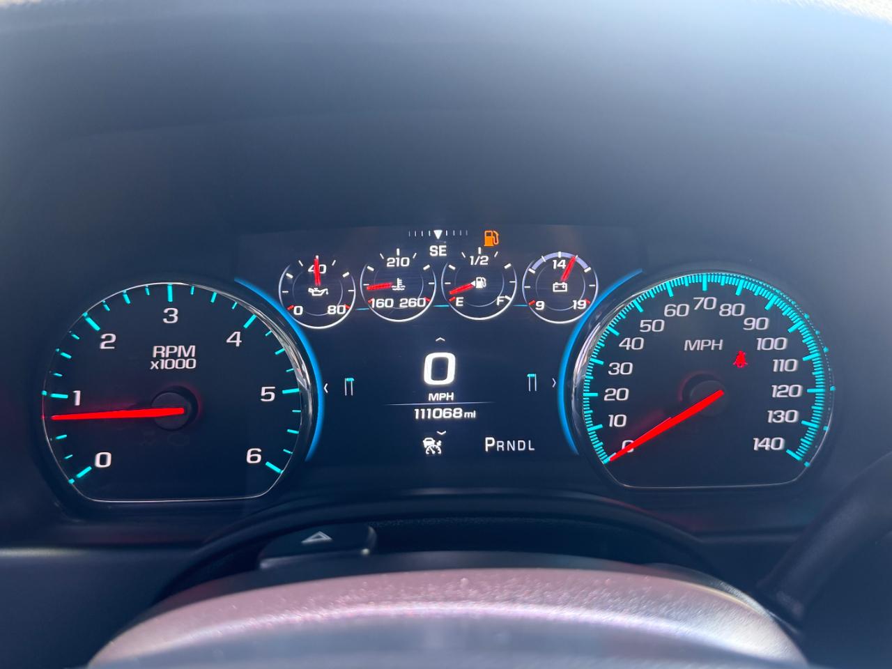 Chevrolet Suburban 4WD 4dr 1500 Premier 2018