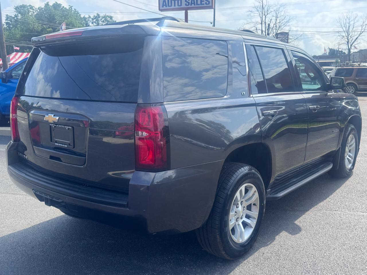 Chevrolet Tahoe 4WD 4dr LT 2017