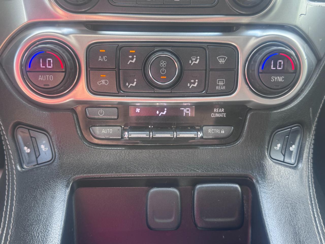 Chevrolet Tahoe 4WD 4dr LT 2017