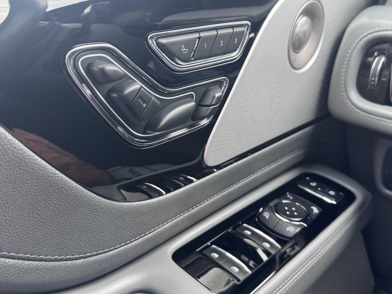 Lincoln Aviator Reserve AWD 2020