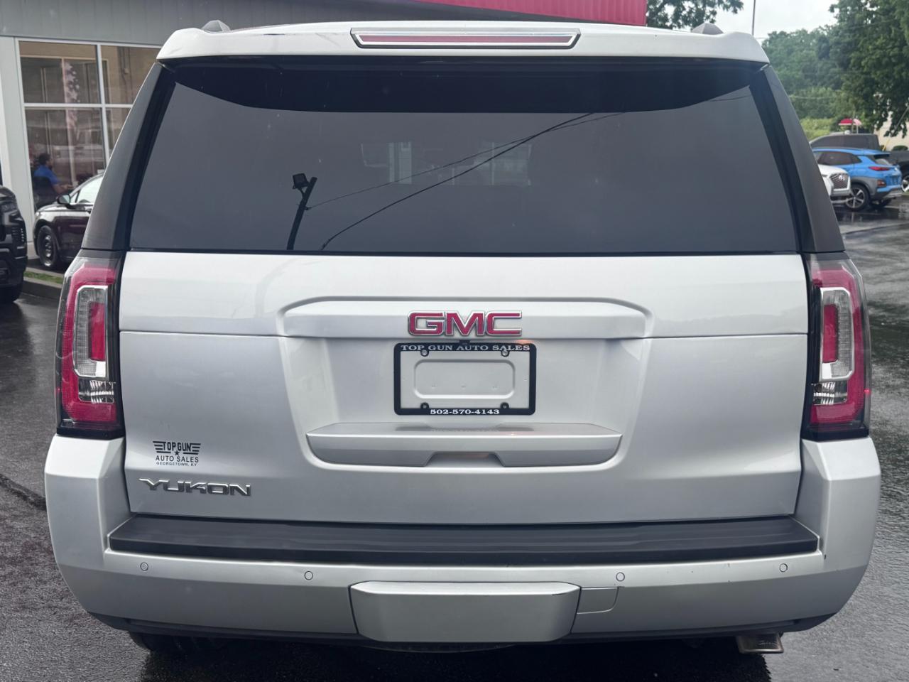 GMC Yukon 2WD 4dr SLT 2020