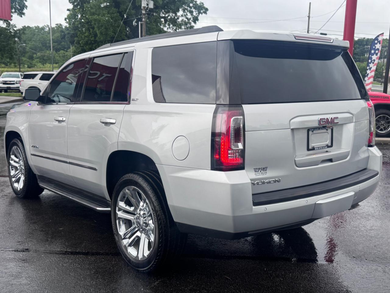 GMC Yukon 2WD 4dr SLT 2020