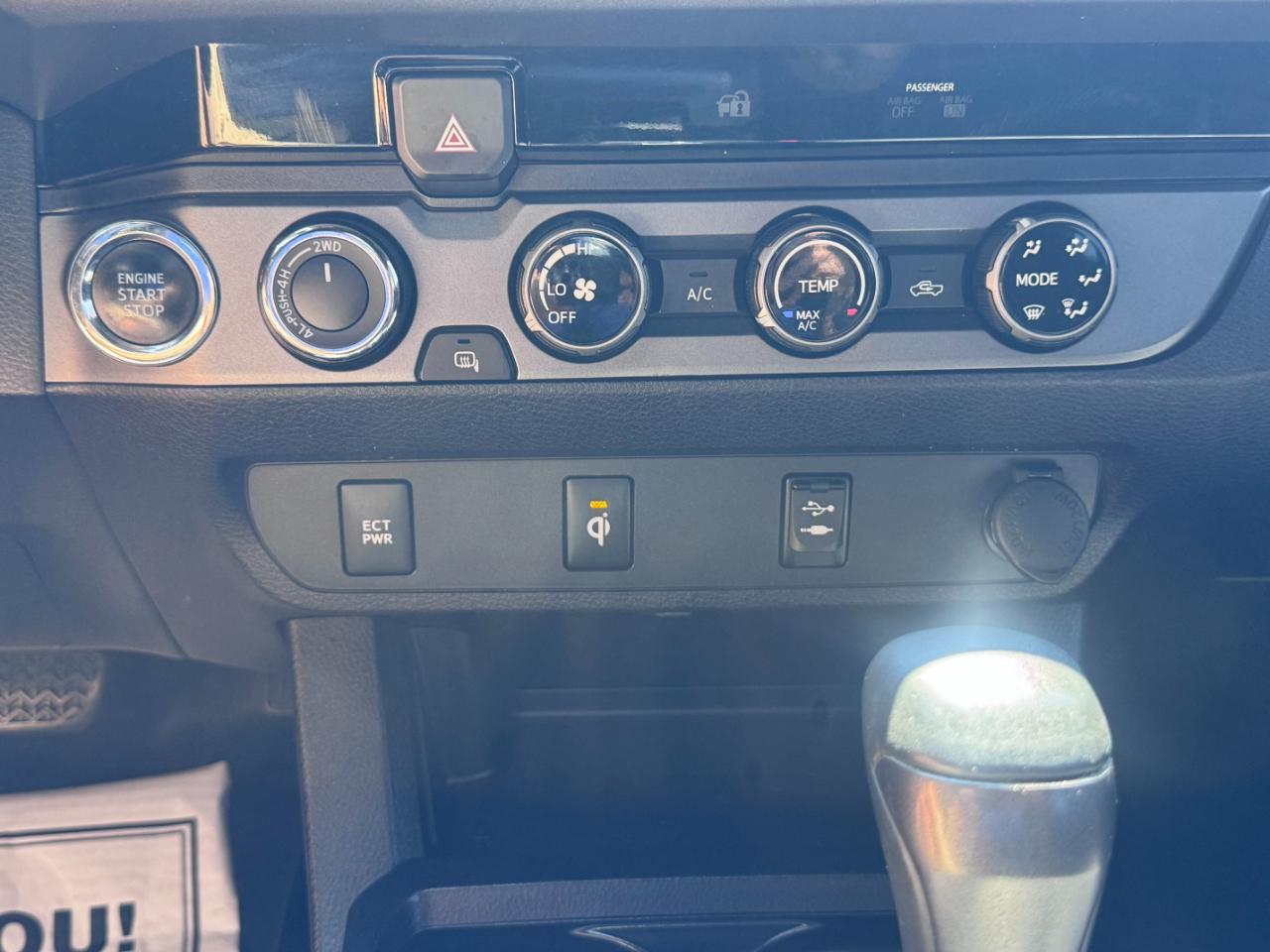 Toyota Tacoma SR5 Double Cab 5' Bed V6 4x4 AT (Natl) 2017