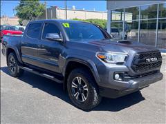2017 Toyota Tacoma 