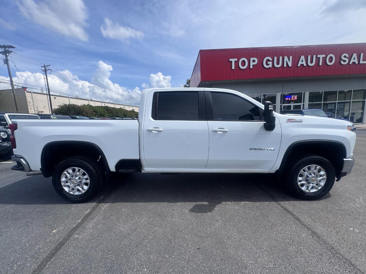 Chevrolet Silverado 2500HD 4WD Crew Cab 159" LT 2023