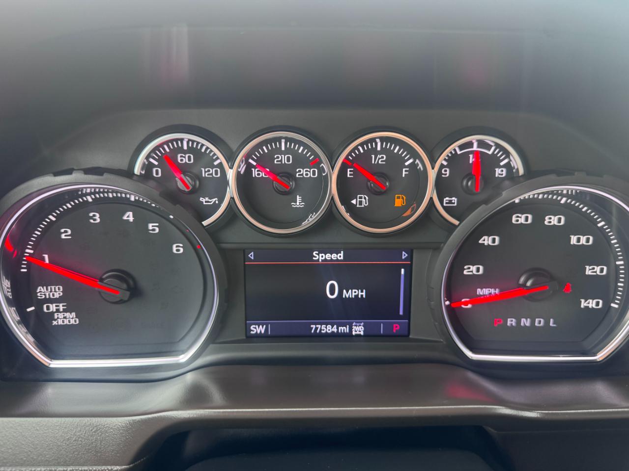 Chevrolet Silverado 1500 4WD Crew Cab 147" RST 2021
