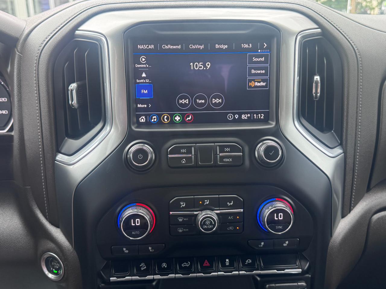Chevrolet Silverado 1500 4WD Crew Cab 147" RST 2021