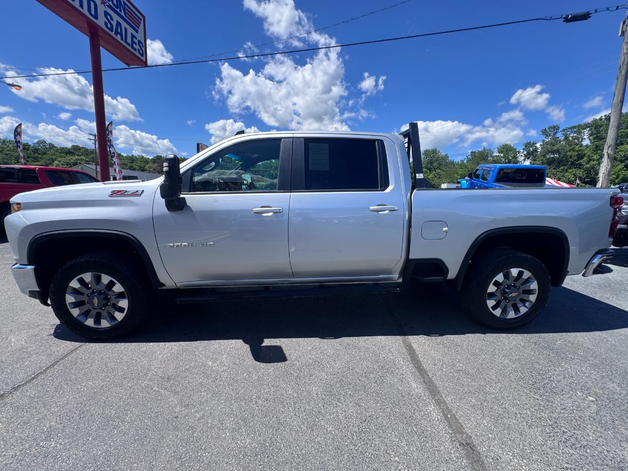 Chevrolet Silverado 2500HD 4WD Crew Cab 159" LT 2022