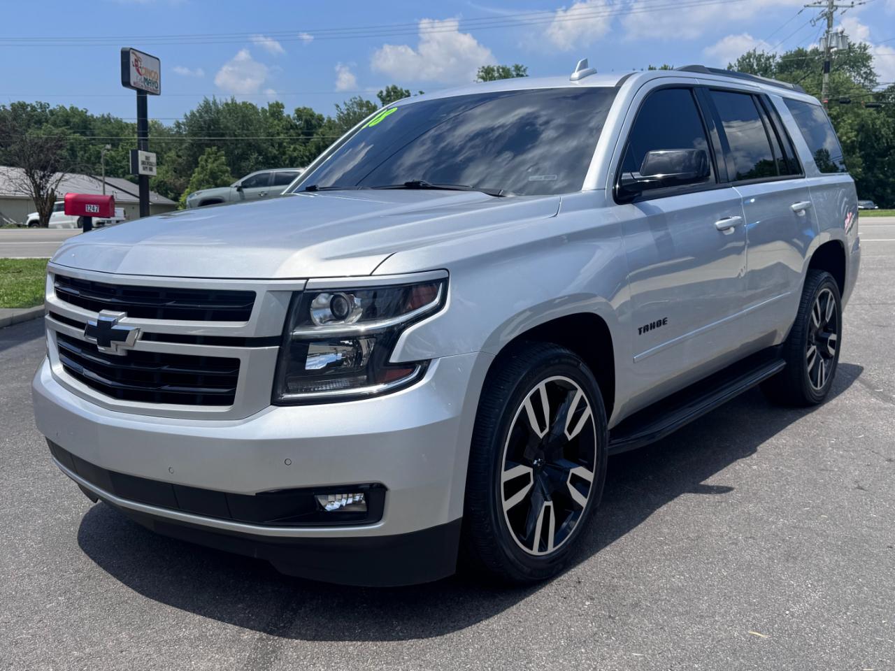 Chevrolet Tahoe 4WD 4dr Premier 2018