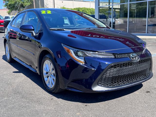 Blue 2022 Toyota Corolla LE FWD Sedan Front-Wheel Drive Automatic