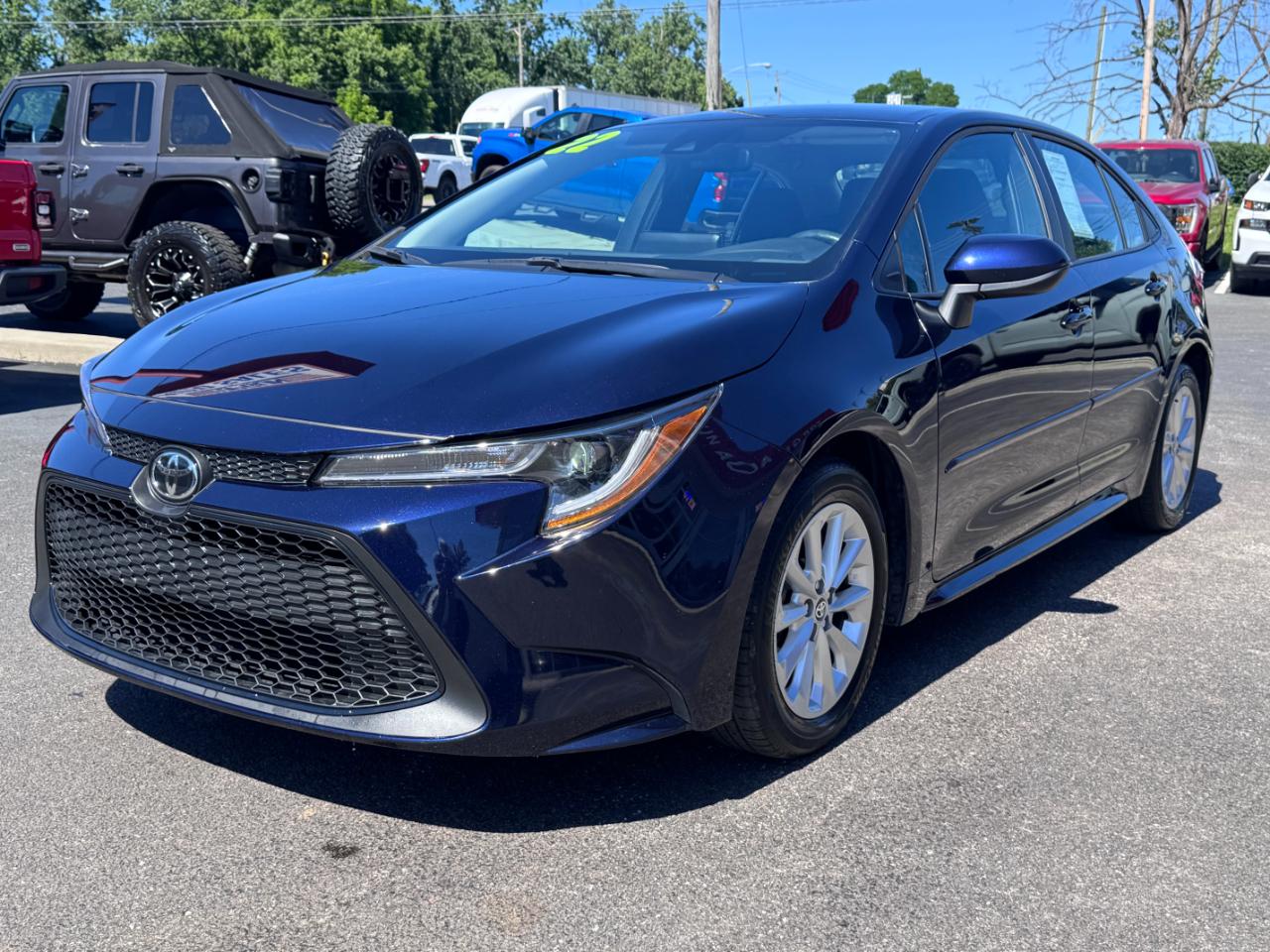 Toyota Corolla LE CVT (Natl) 2022