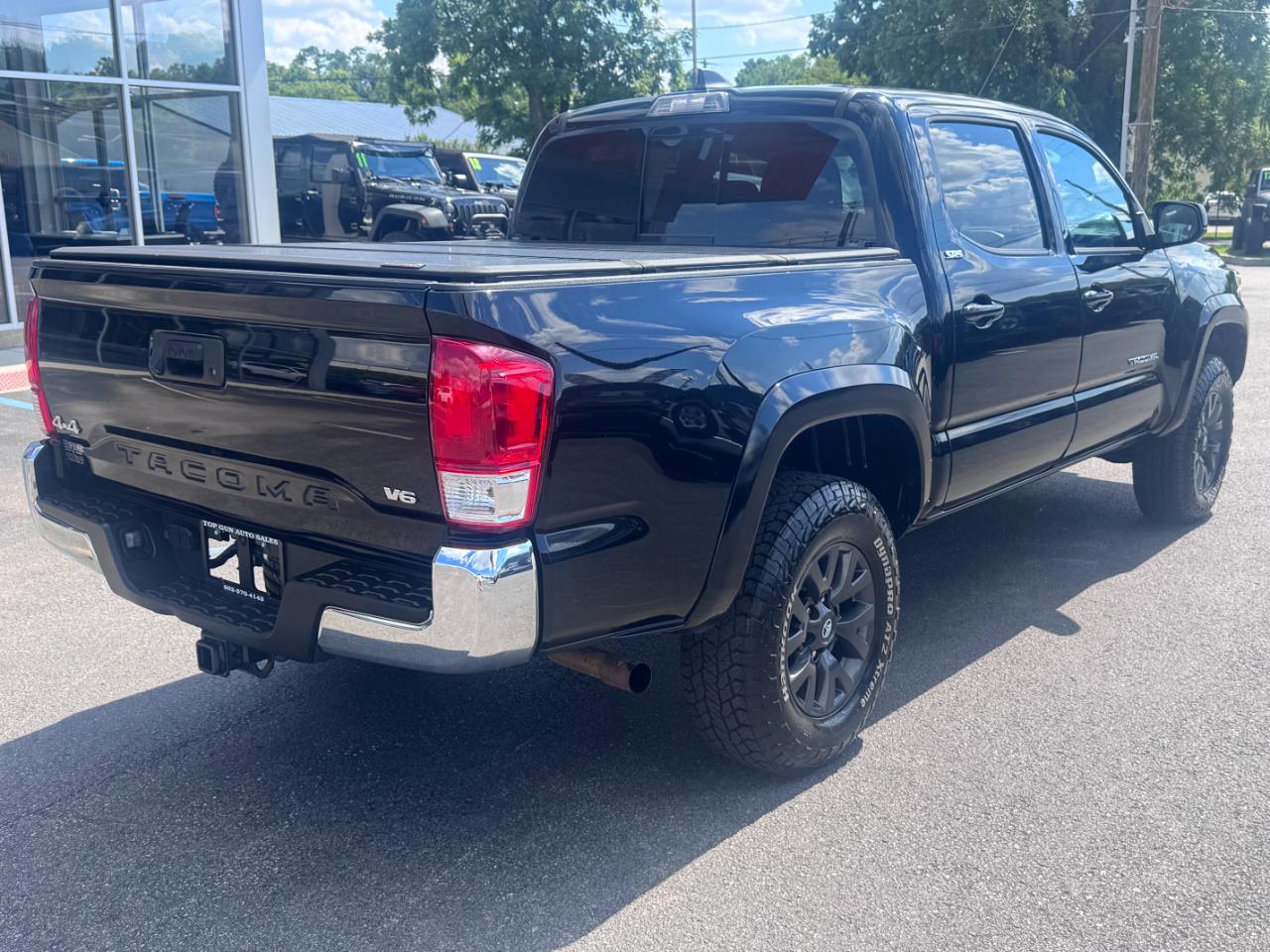 Toyota Tacoma 4WD SR5 Double Cab 5' Bed V6 AT (Natl) 2020