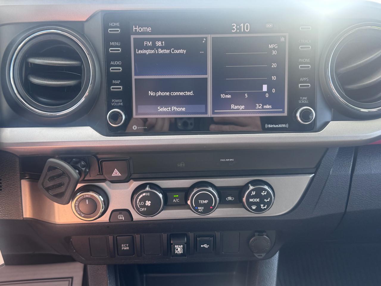 Toyota Tacoma 4WD SR5 Double Cab 5' Bed V6 AT (Natl) 2020