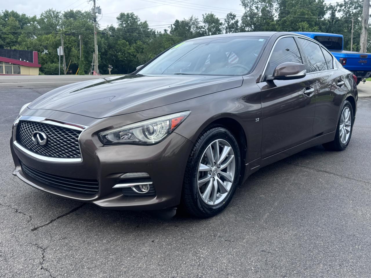 Infiniti Q50 4dr Sdn Premium AWD 2014