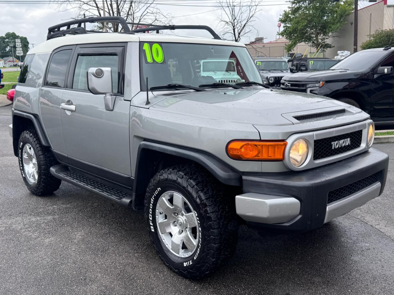 Toyota FJ Cruiser 4WD 4dr Man (Natl) 2010