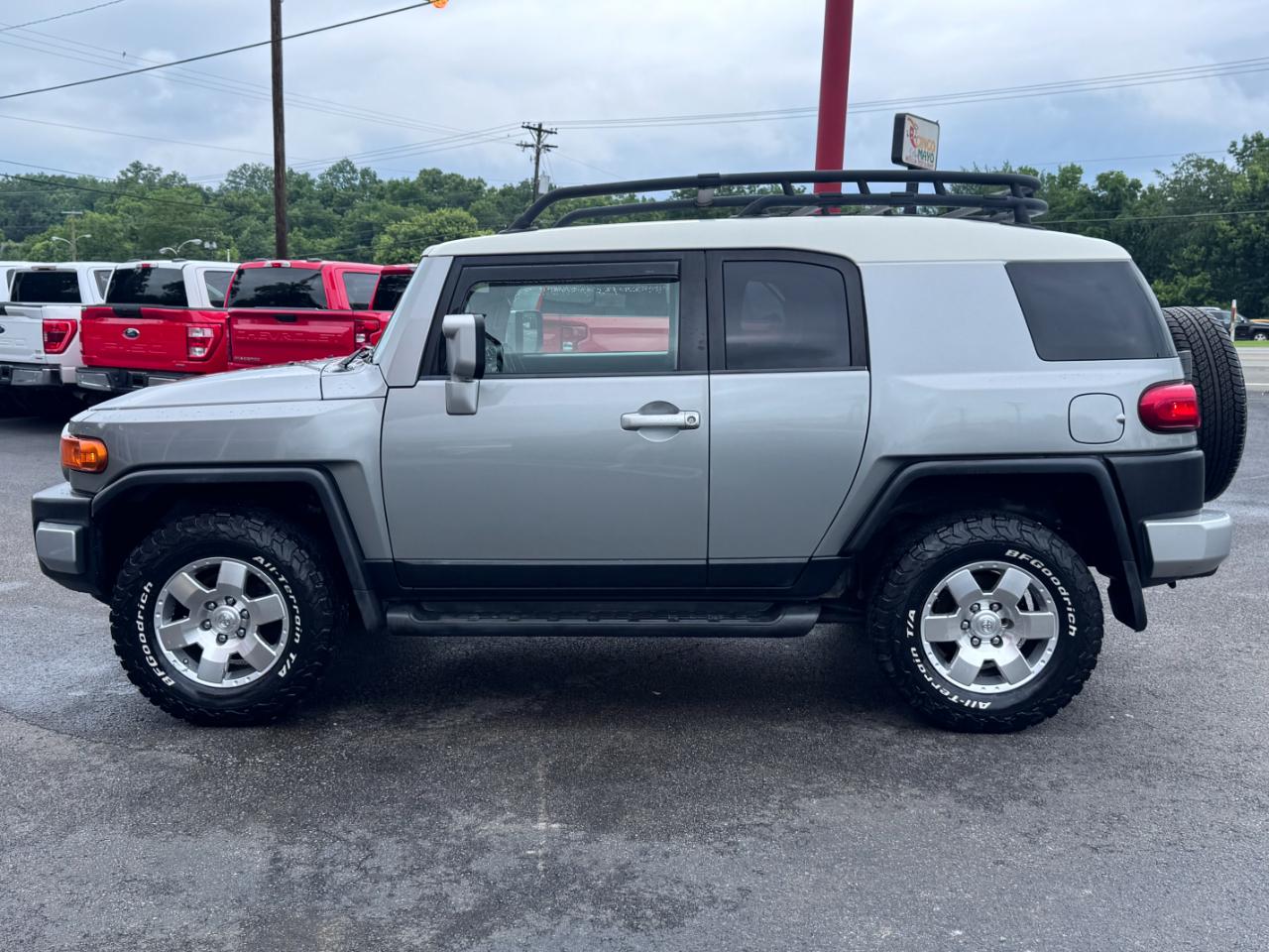 Toyota FJ Cruiser 4WD 4dr Man (Natl) 2010