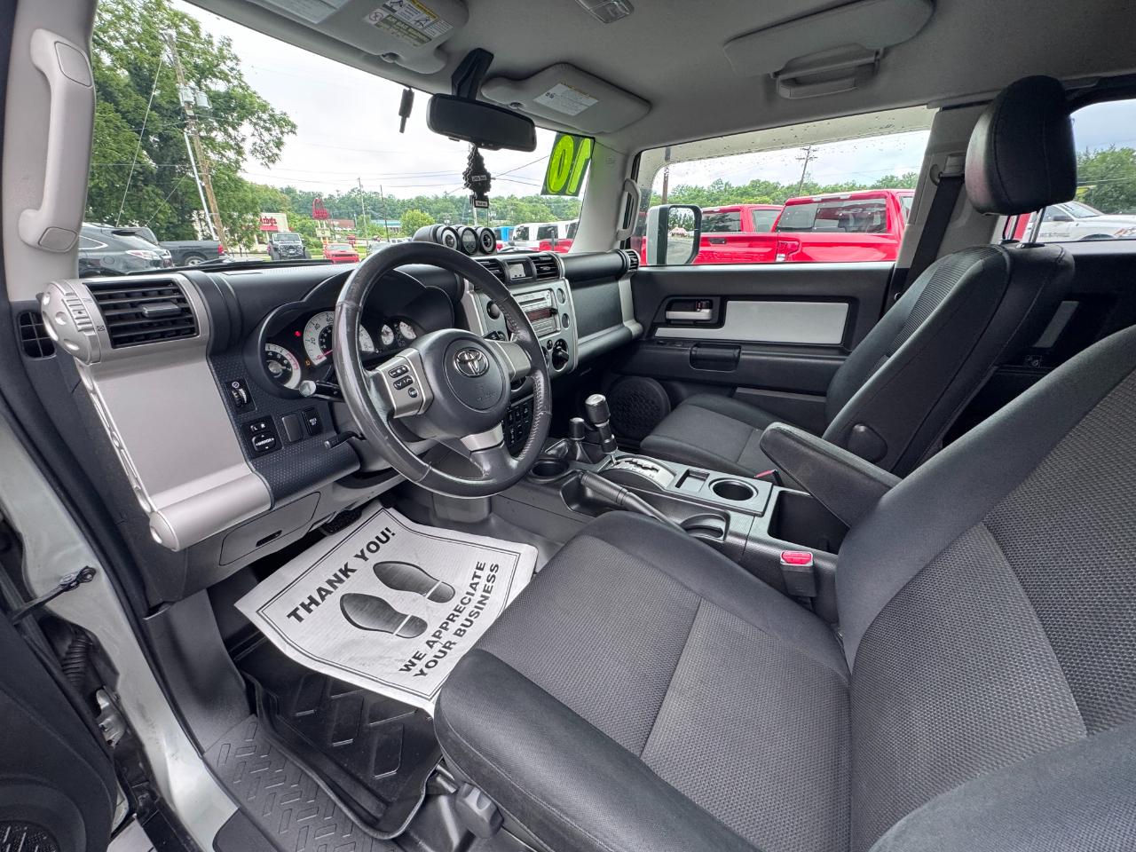 Toyota FJ Cruiser 4WD 4dr Man (Natl) 2010