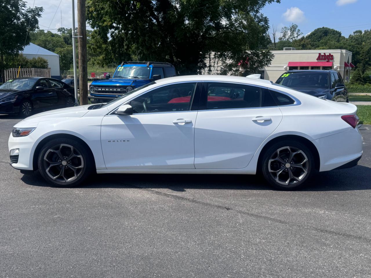 Chevrolet Malibu 4dr Sdn LT 2020