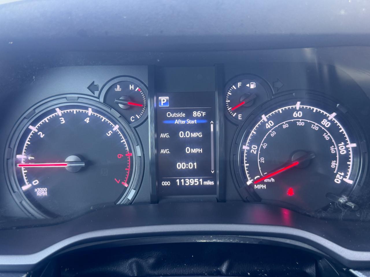 Toyota 4Runner SR5 4WD (Natl) 2021