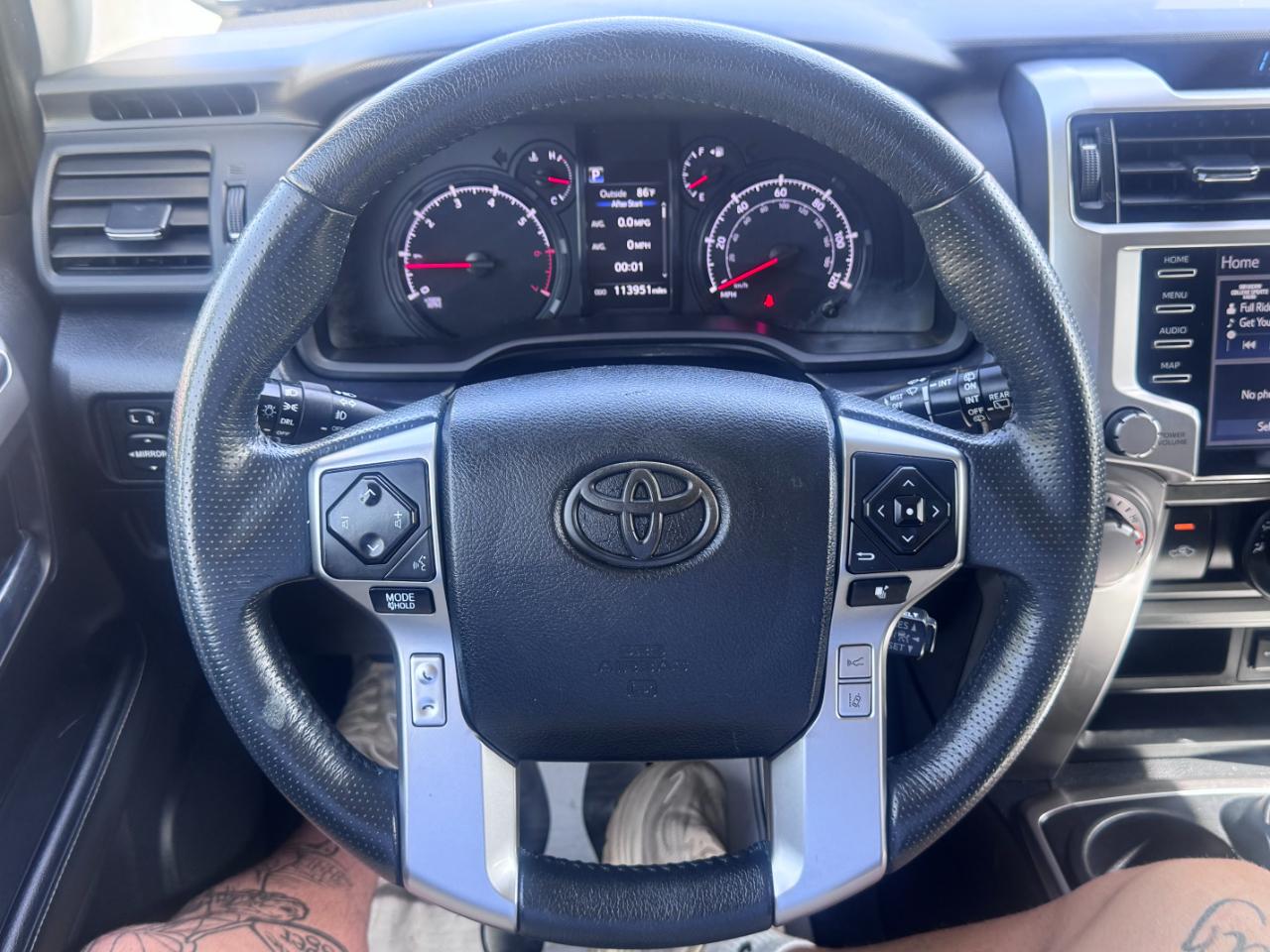 Toyota 4Runner SR5 4WD (Natl) 2021