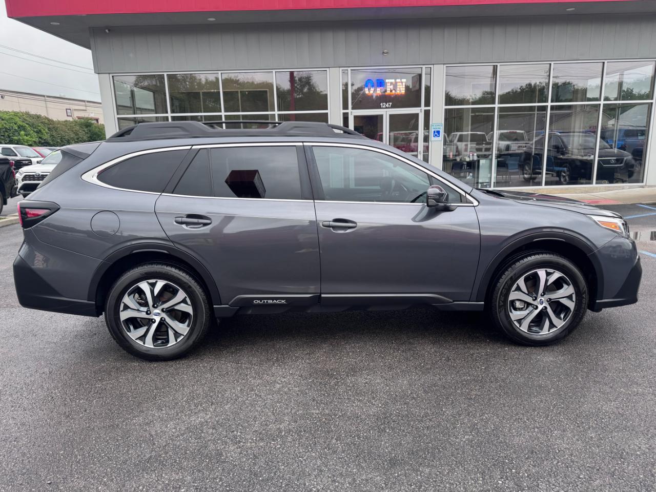 Subaru Outback Limited CVT 2020