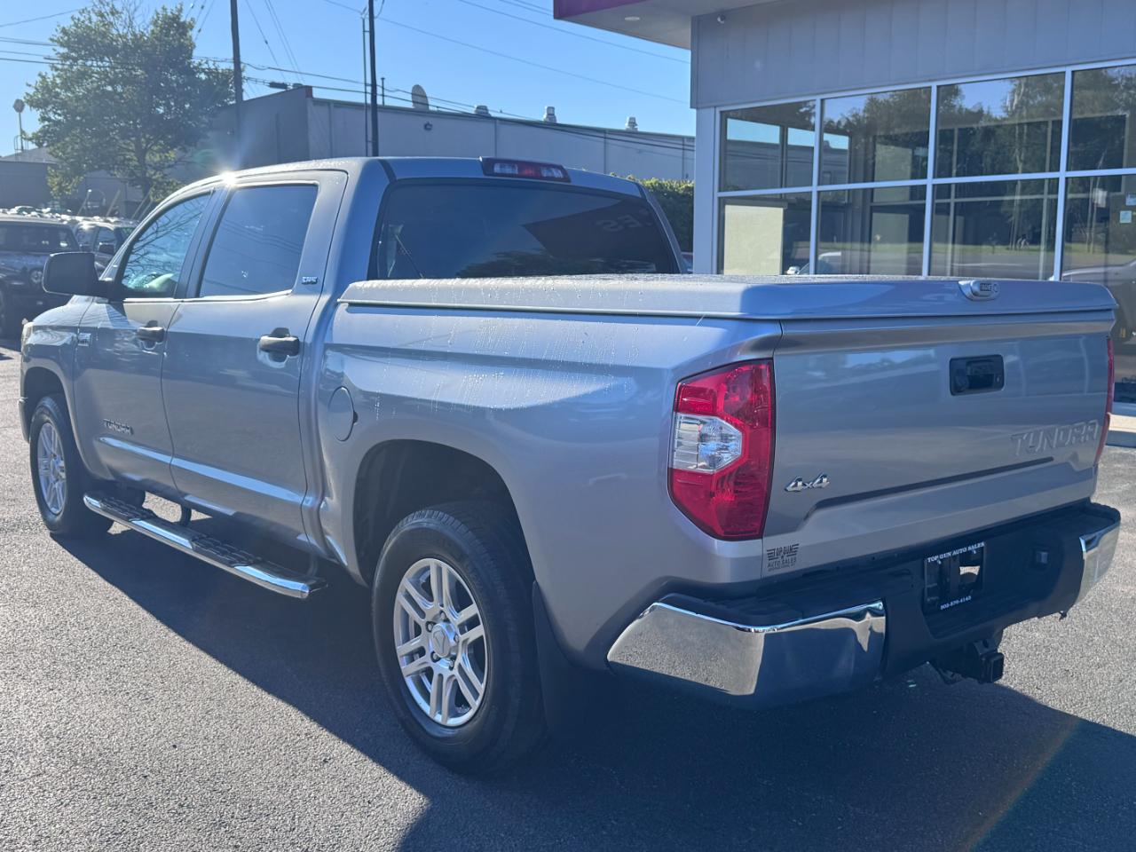 Toyota Tundra 4WD SR5 CrewMax 5.5' Bed 5.7L FFV (Natl) 2019