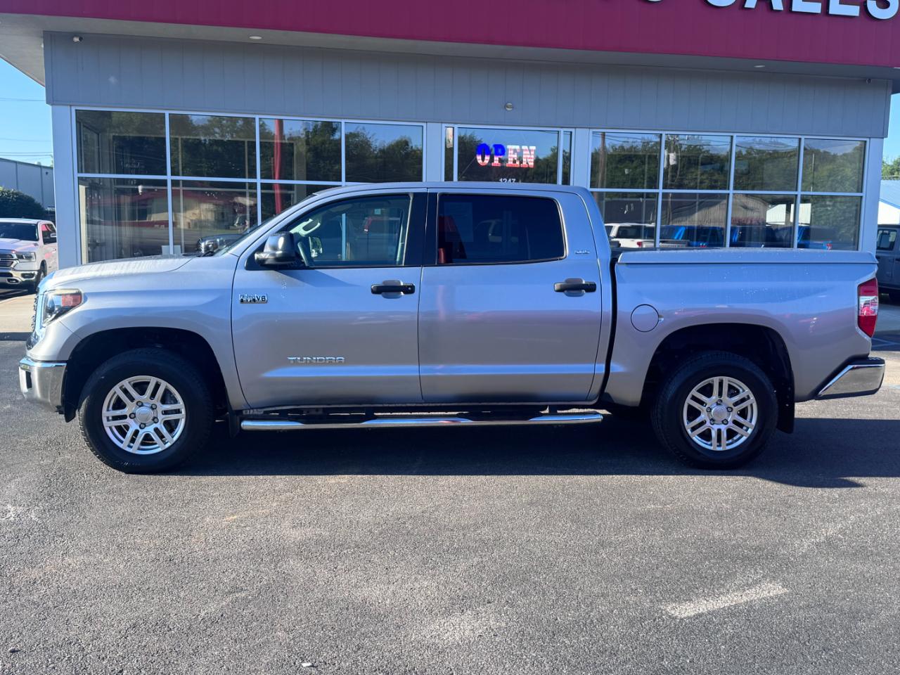 Toyota Tundra 4WD SR5 CrewMax 5.5' Bed 5.7L FFV (Natl) 2019