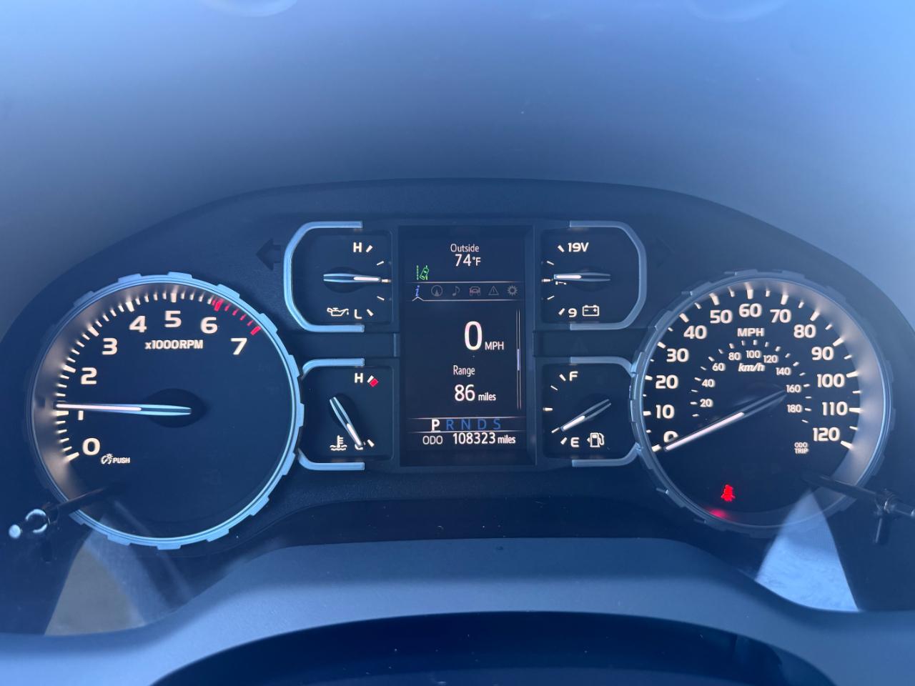 Toyota Tundra 4WD SR5 CrewMax 5.5' Bed 5.7L FFV (Natl) 2019