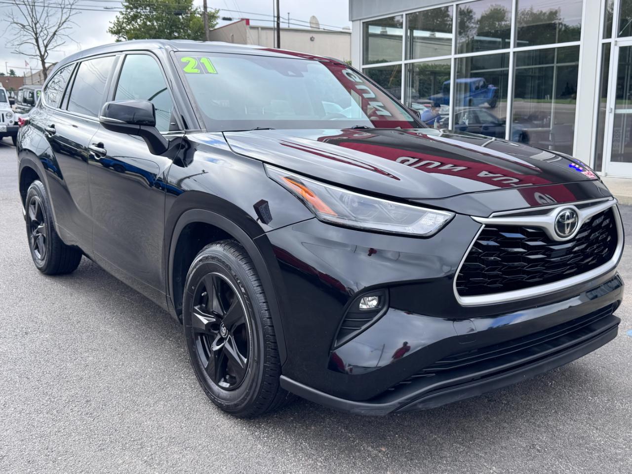 Toyota Highlander L FWD (Natl) 2021