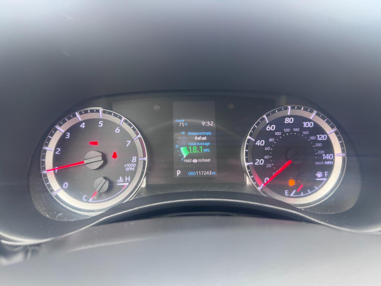 Toyota Highlander L FWD (Natl) 2021