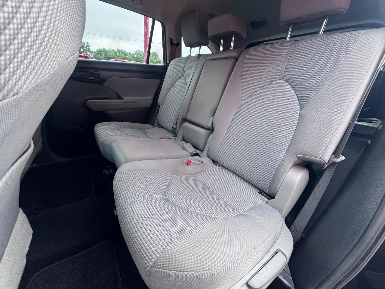 Toyota Highlander L FWD (Natl) 2021