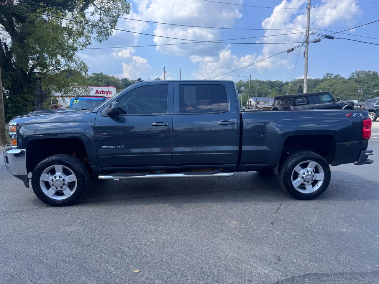 Chevrolet Silverado 2500HD 4WD Crew Cab 153.7" LT 2019