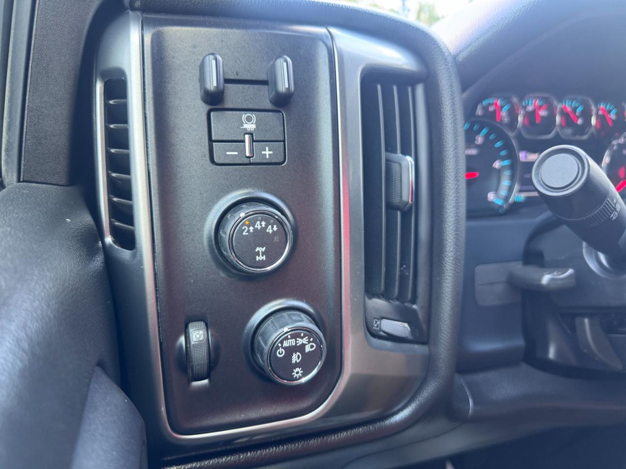 Chevrolet Silverado 2500HD 4WD Crew Cab 153.7" LT 2019