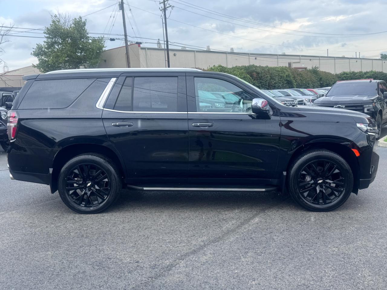 Chevrolet Tahoe 4WD 4dr Premier 2022
