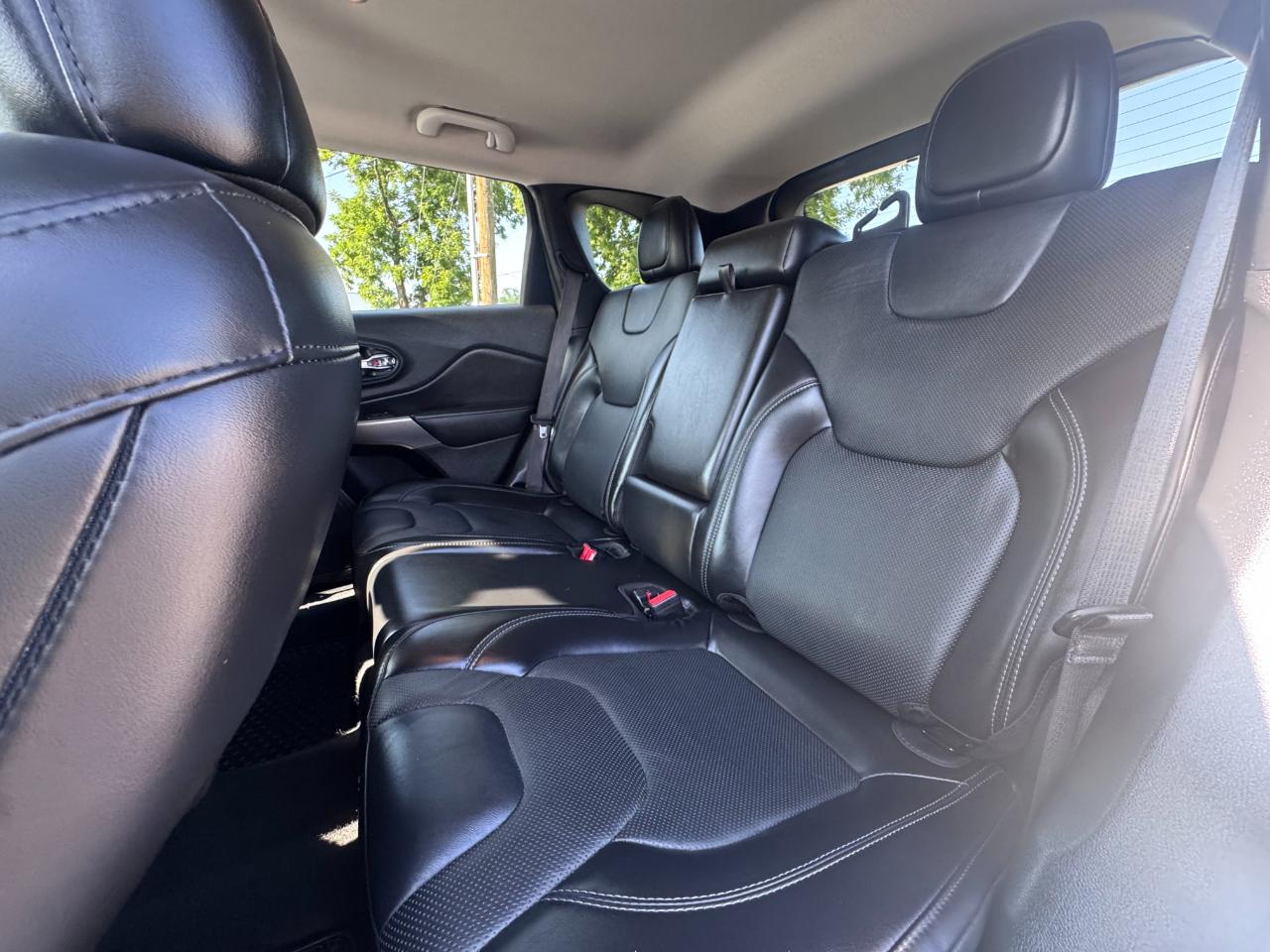 Jeep Cherokee Limited FWD 2020