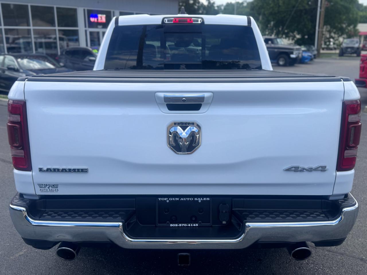 RAM 1500 Laramie 4x4 Crew Cab 5'7" Box 2021