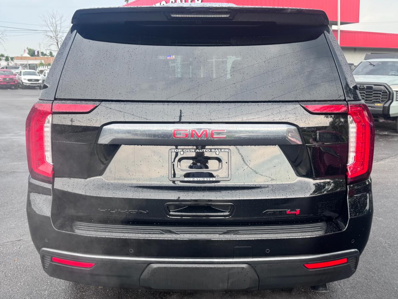 GMC Yukon 4WD 4dr AT4 2023