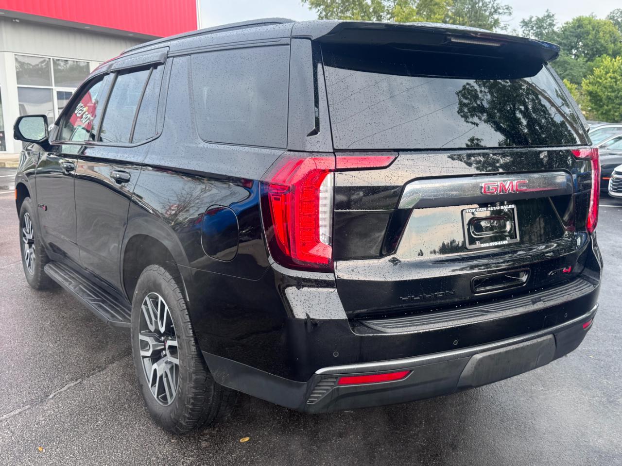GMC Yukon 4WD 4dr AT4 2023