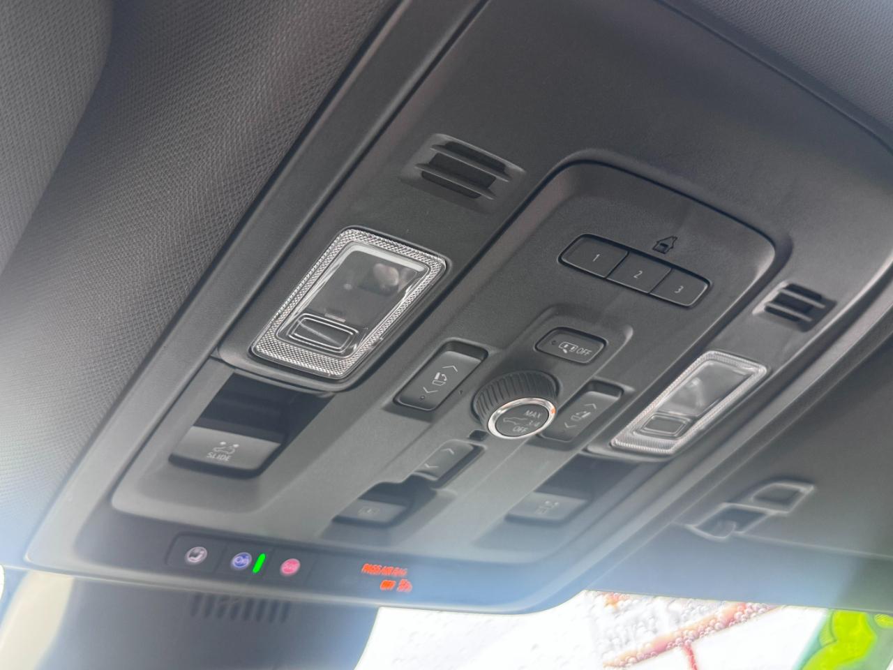 GMC Yukon 4WD 4dr AT4 2023