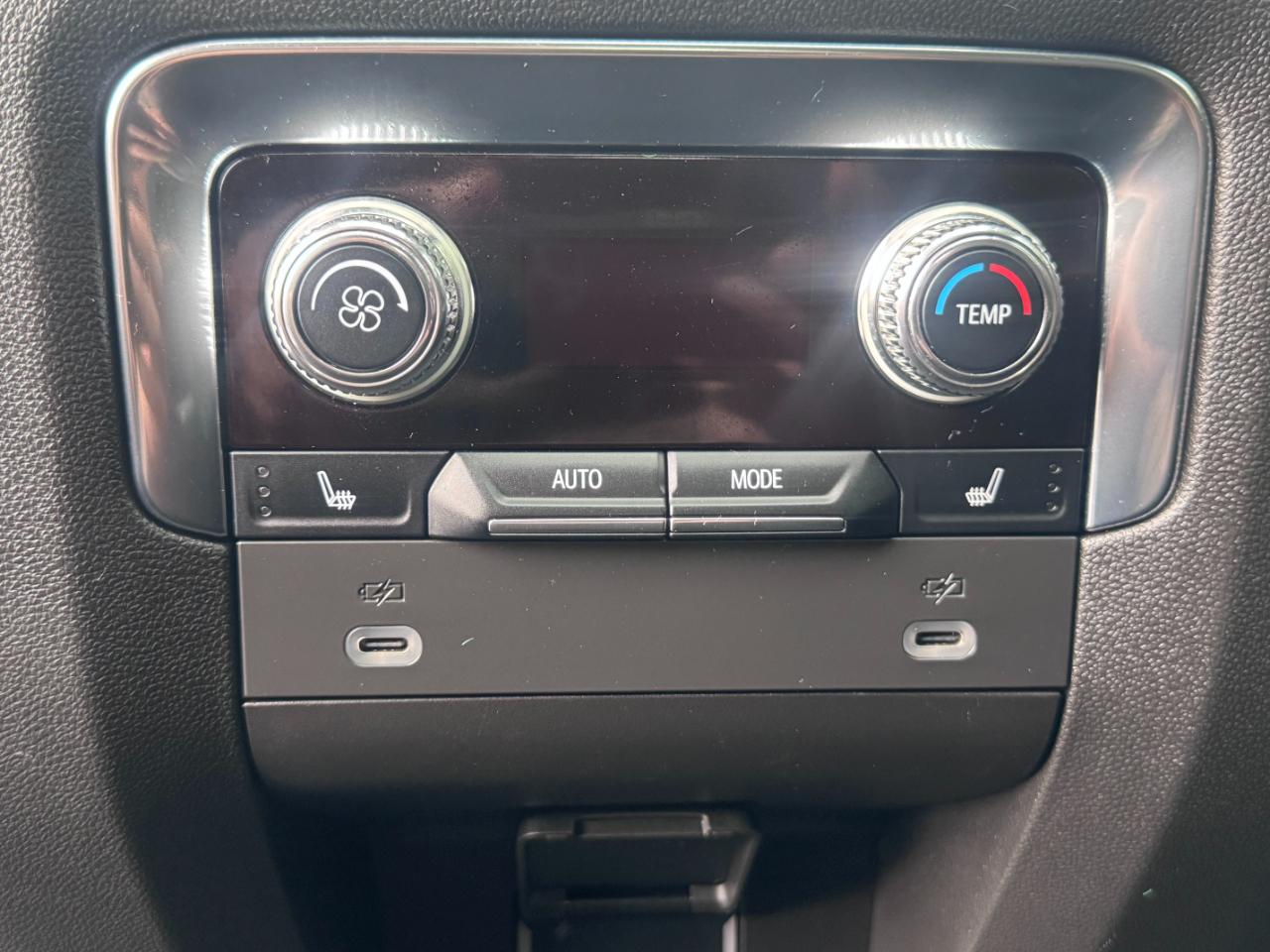 GMC Yukon 4WD 4dr AT4 2023