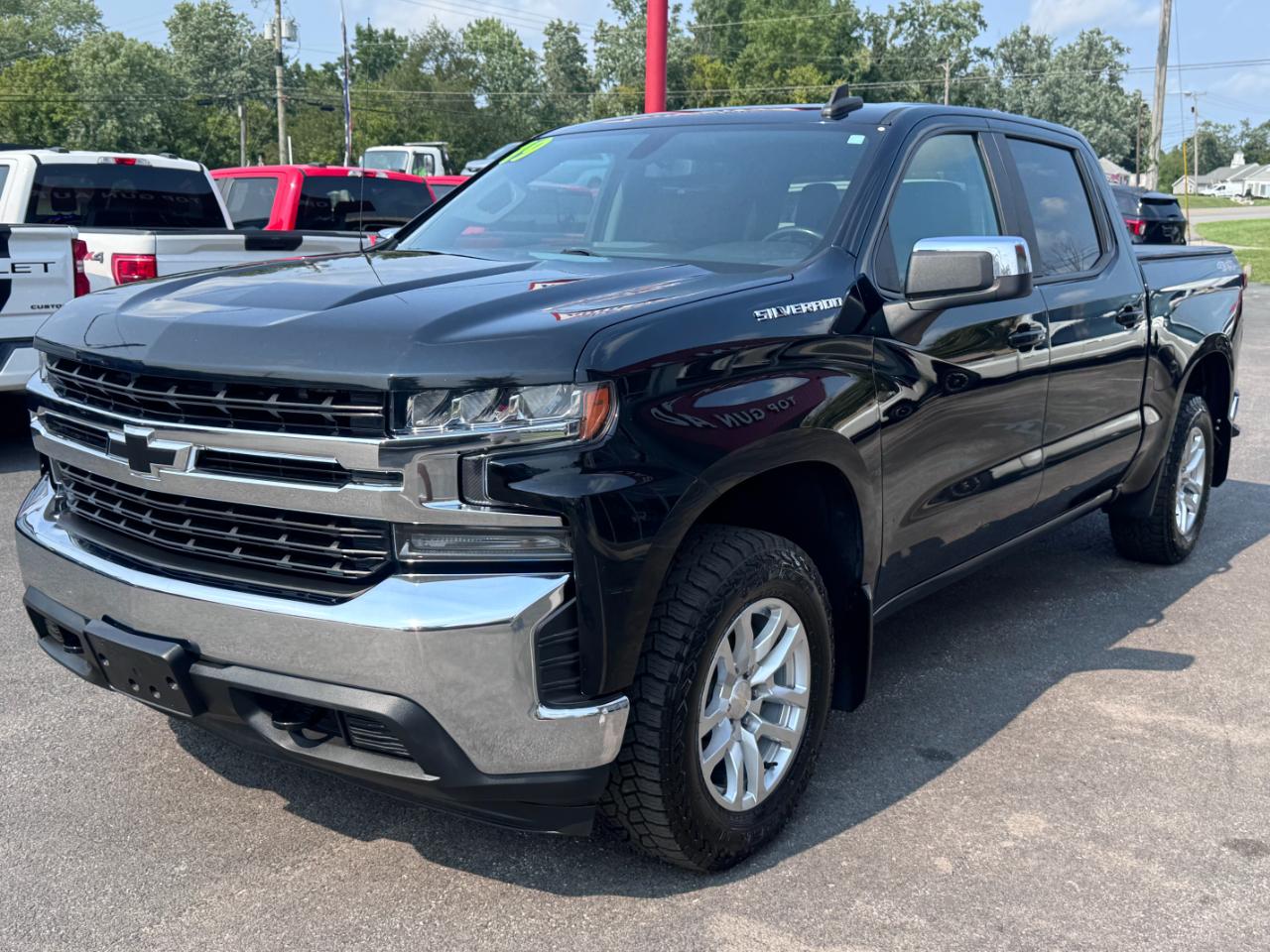 Chevrolet Silverado 1500 4WD Crew Cab 147" LT 2019