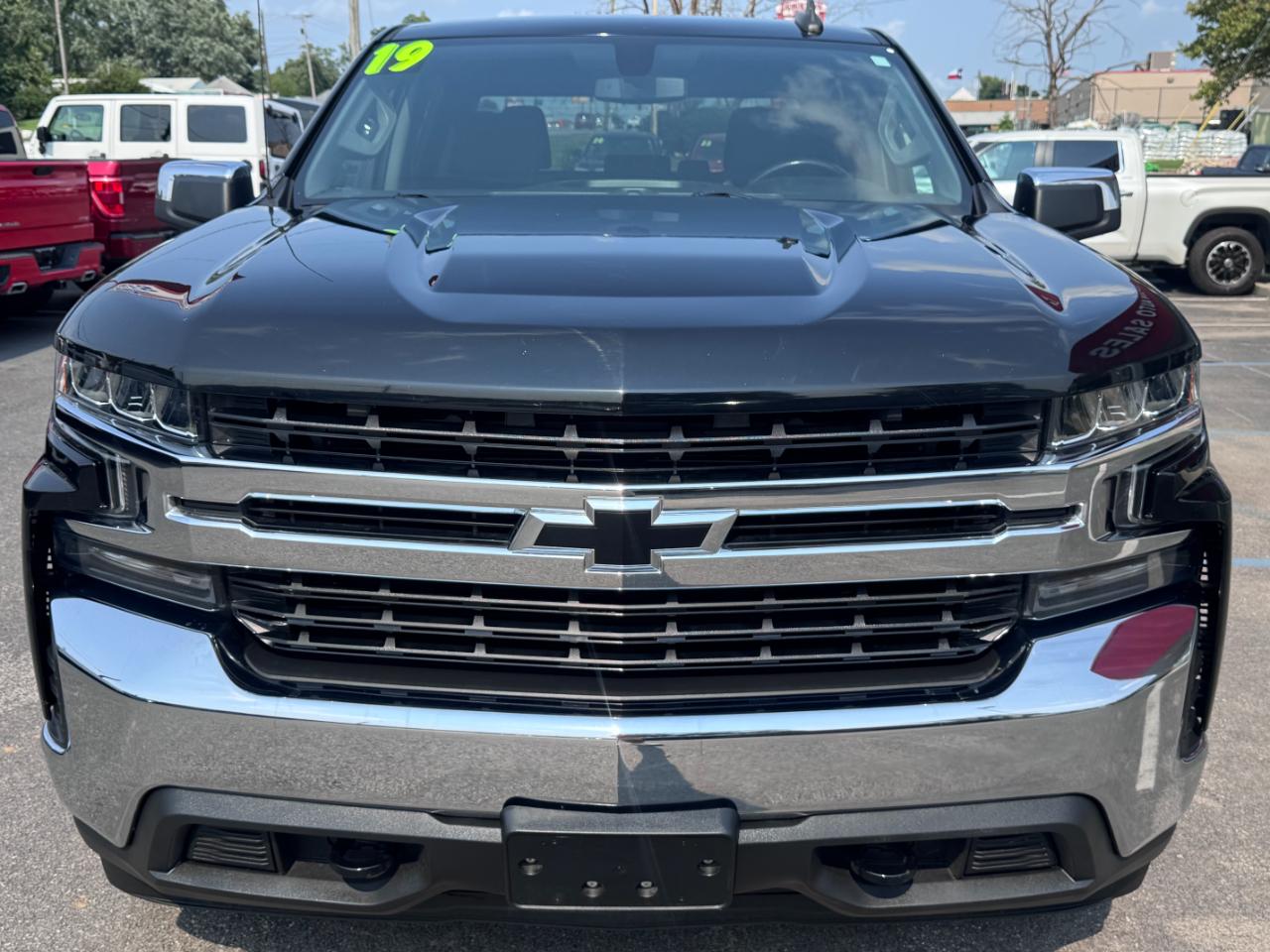 Chevrolet Silverado 1500 4WD Crew Cab 147" LT 2019