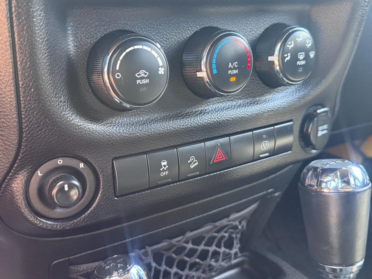 Jeep Wrangler Unlimited 4WD 4dr Rubicon 2015
